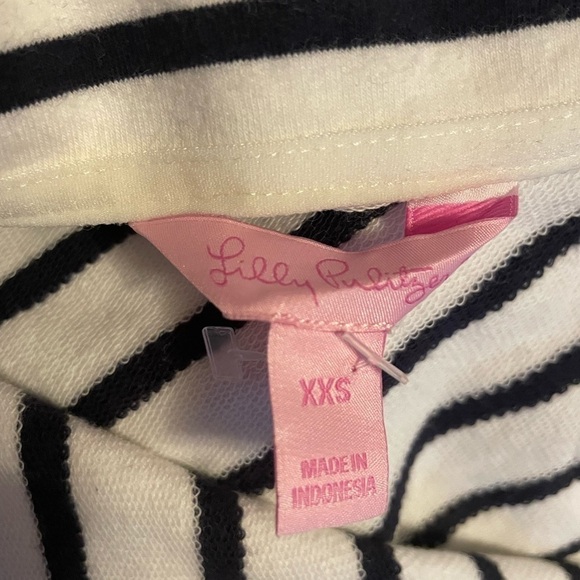 Lilly Pulitzer full zip popover - Picture 5 of 5